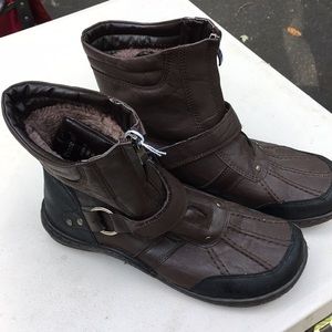 Stylish warm boots!